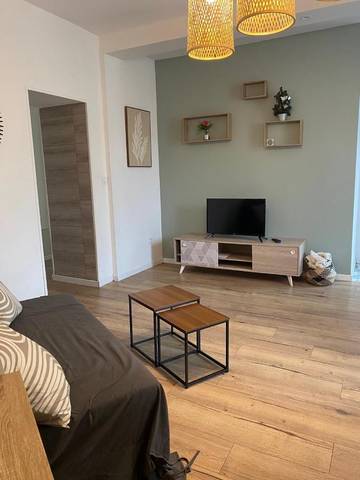 Gîte pour 6 personnes, avec terrasse à Le Pellerin