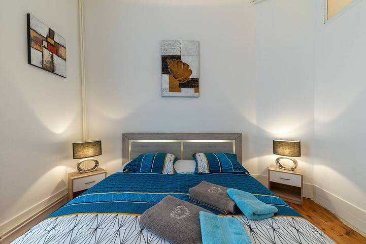 Appartement entier, Le Contemporain, Hyper-centre, 80m², 8 pers. in Grenoble, Isère