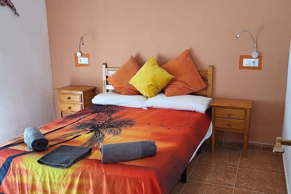 Lovely 3 bed, 2 bath villa in La Marina Urb, Alicante in San Fulgencio, Costa Blanca