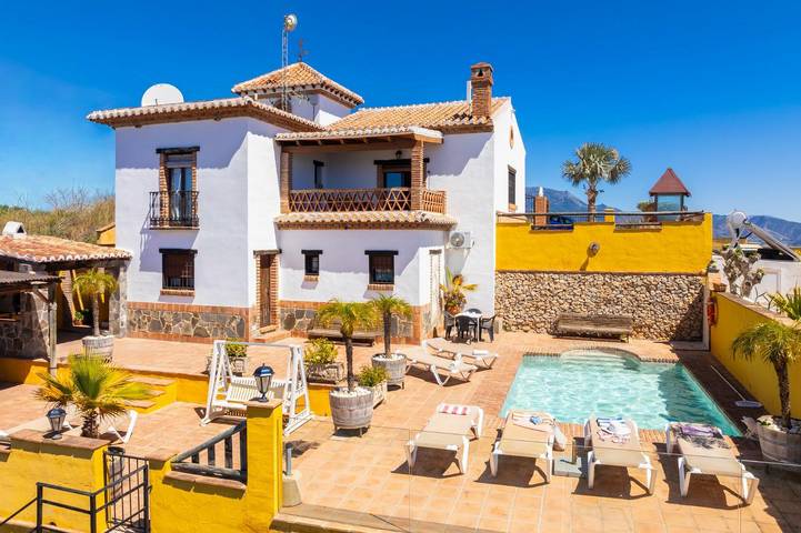 Casa rural para 8 personas, con balcón y jardín en Torrox - 3