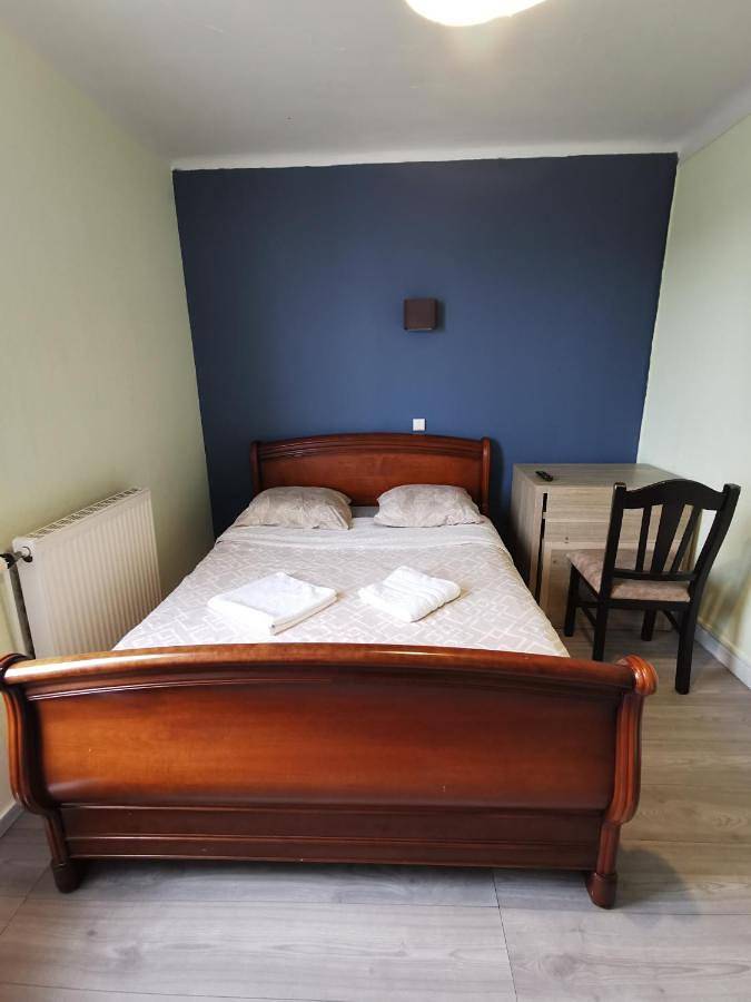 Hôtel pour 3 personnes, avec balcon, animaux acceptés à Calais - 3