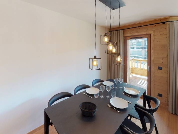 Appartement entier, Charmant appartement à Courchevel avec parking et Wi-Fi inclus in Saint-Bon-Tarentaise, Courchevel