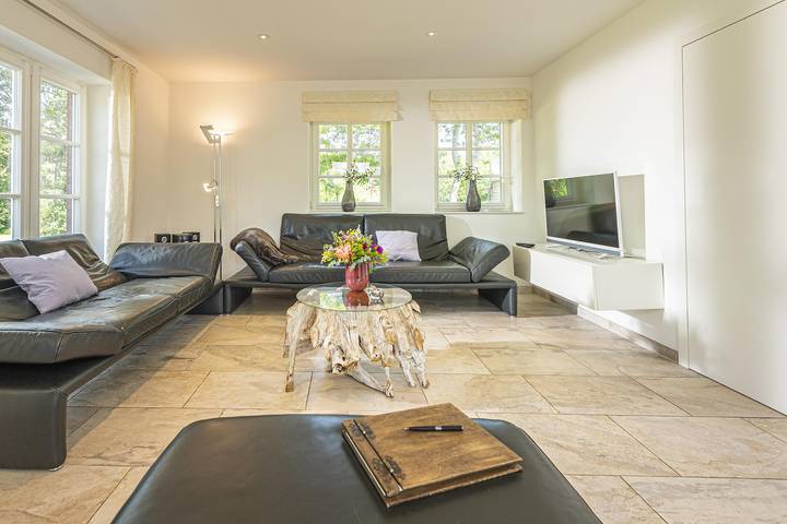 Ferienhaus für 6 Personen, mit Terrasse und Whirlpool sowie Sauna und Garten, kinderfreundlich in St. Peter-Ording - 4