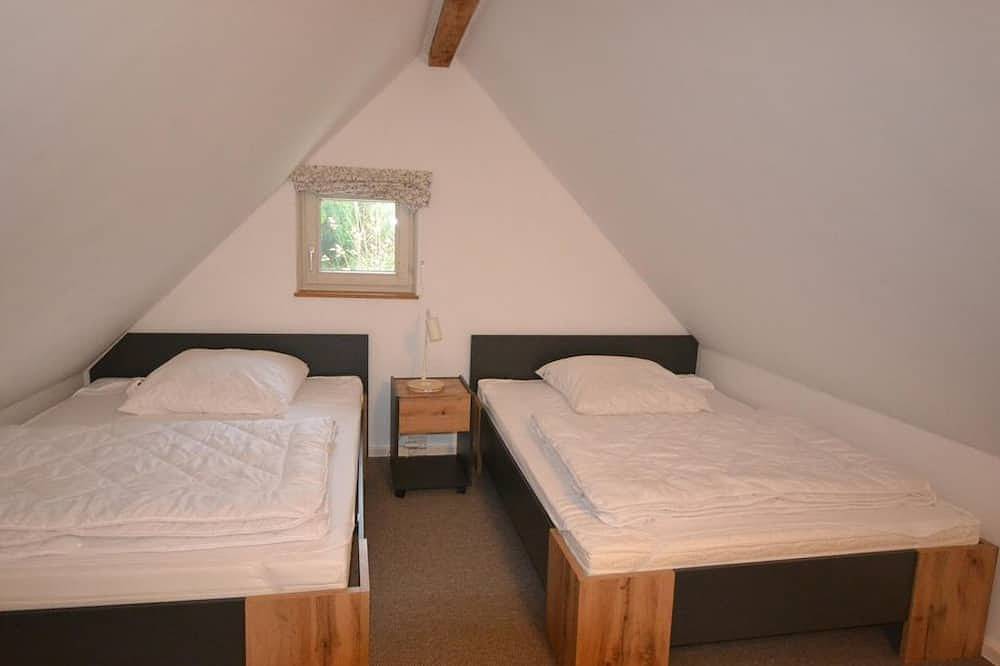 Ferienhaus am Schulsee - Appartement/Fewo, Dusche, Wc, 2 Schlafräume in Mölln, Kreis Herzogtum Lauenburg
