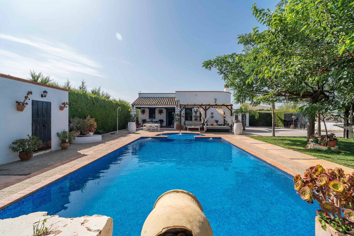 Rural House 'Carula' with Private Pool, Wi-Fi and Air Conditioning in Marchena, Sevilla Province