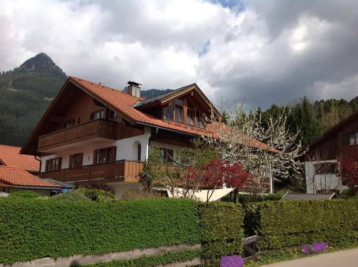 Ferienwohnung für 2 Personen, mit Balkon und Ausblick in Burgberg im Allgäu