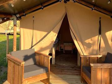 Camping for 2 Guests in Die, Auvergne-Rhône-Alpes, Picture 2