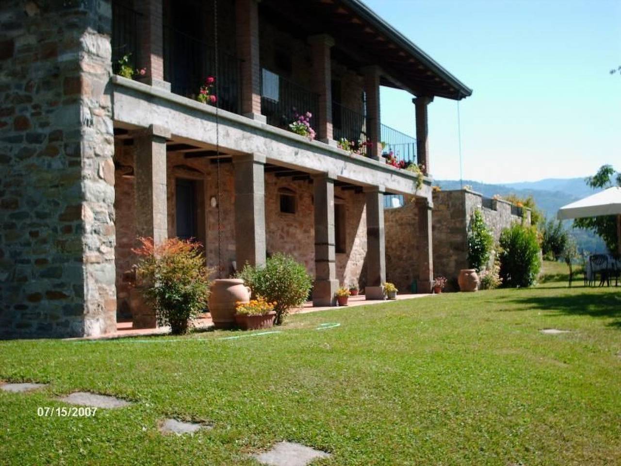 Entire apartment, Agriturismo L'Argilla - Wohnung in Camporgiano, Garfagnana