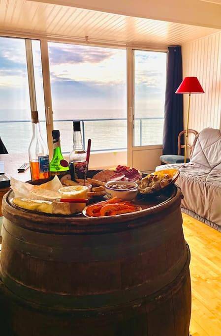Appartement entier, One-Bedroom Apartment in Étretat, Région du Havre