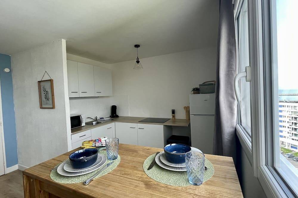 Ganze Wohnung, La Marina-Studio-Ensuite Bad-Hafenblick in Calais, Calais und Umgebung