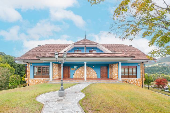 Casa de vacaciones para 12 personas, con jardín y vistas al lago, Familias con niños - 1