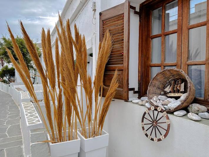 Location de vacances pour 5 personnes, avec vue et jardin dans Folégandros - 4