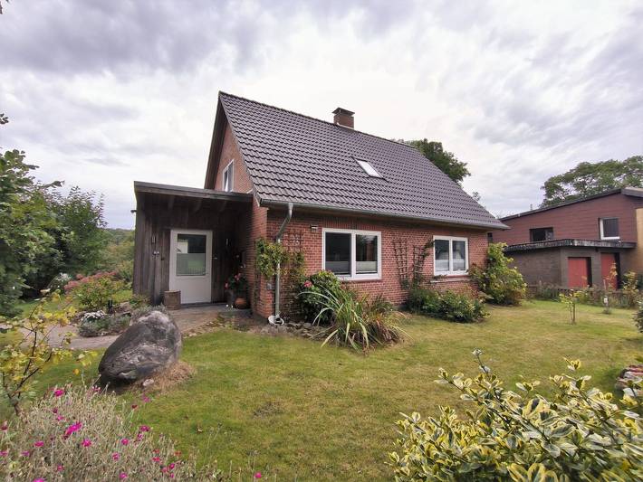 Neuhaus: Ferienzimmer für Wanderer - Privatzimmer Neuhaus in Sieverstedt, Grünes Binnenland
