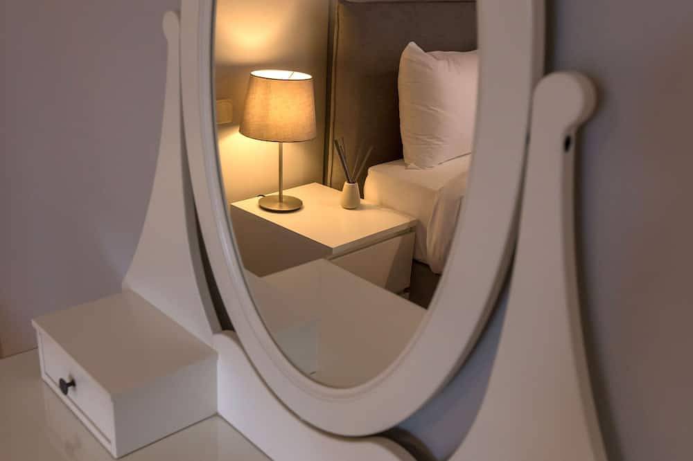 Entire apartment, Cozy apartment in Syntagma-Plaka in Central Section of Athens, Athens