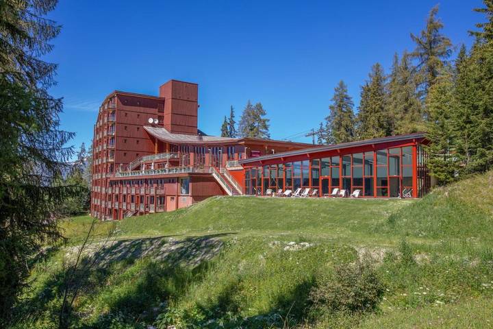 Hôtel pour 2 personnes, avec piscine et jacuzzi ainsi que jardin et sauna, animaux acceptés