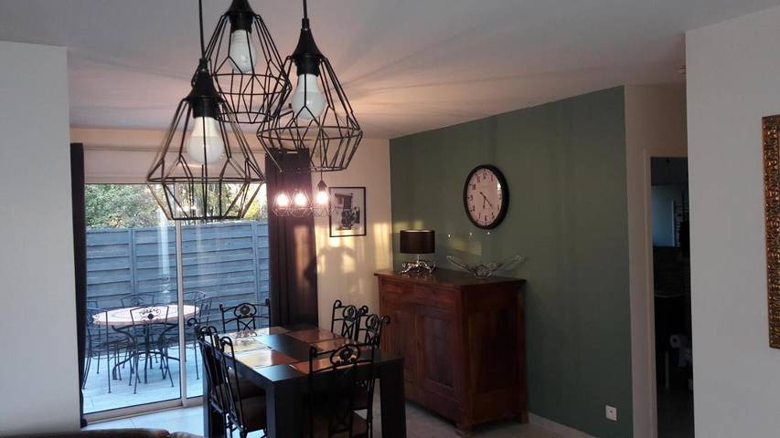 Location de vacances pour 6 personnes, avec terrasse à Saint-Maurice-sur-Fessard