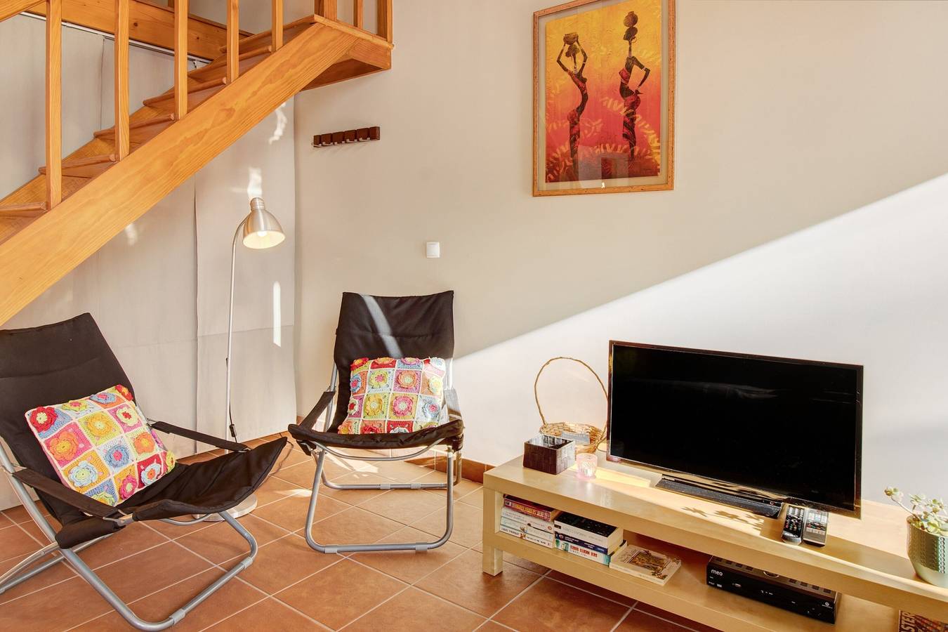 Appartamento intero, Appartamento "Calheta Lofts I" con vista sulle montagne, balcone privato e Wi-Fi in Calheta, Madeira