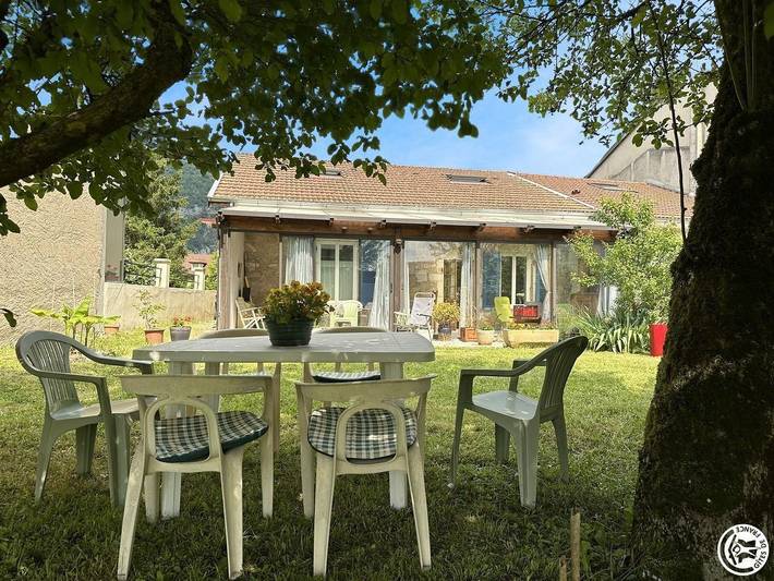 Casa de huéspedes para 6 personas, con jardín - 1