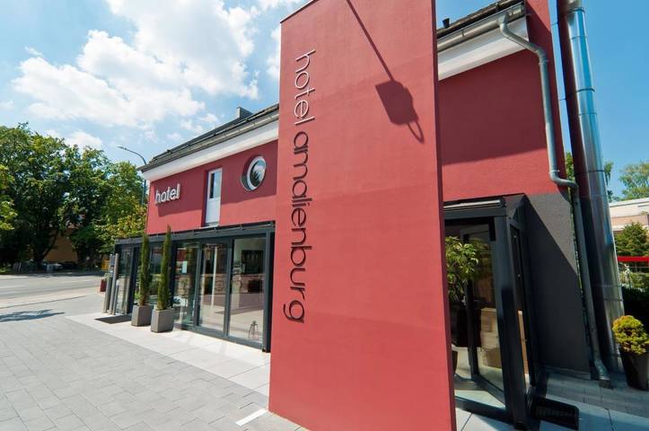 Hotel für 3 Personen, mit Sauna und Garten, mit Haustier in München - 4