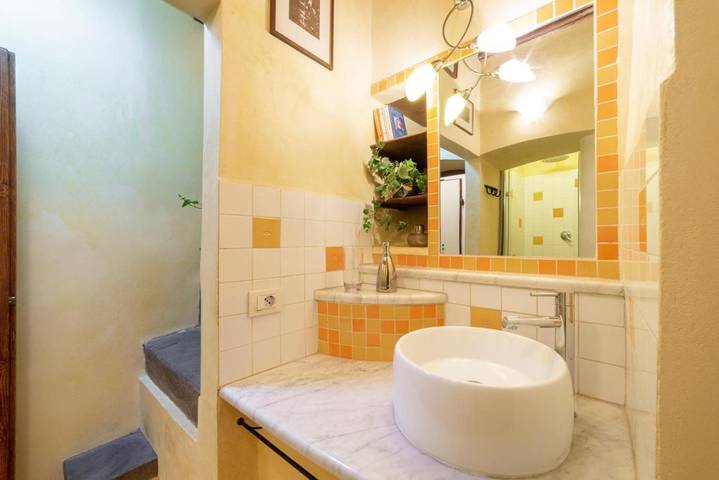 Gîte pour 7 personnes, avec terrasse dans Port de Sant Ambrogio - 2