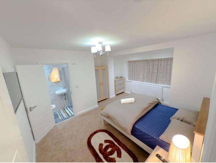 BnB für 2 Personen, mit Ausblick und Garten in London
