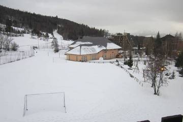 Gîte pour 6 personnes, avec balcon à Montclar