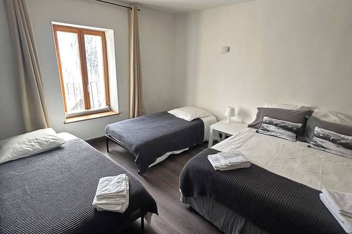 Ganze Wohnung, \"Rental with breathtaking mountain views, for an unforgettable stay!\" in La Léchère, Le Grand Domaine