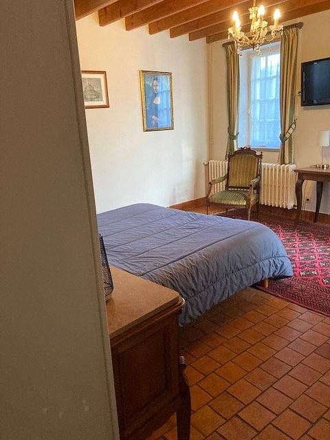 Gîte en bord de mer avec parking, TV, jardin et vue sur la plage in Saint-Benoît-de-l'Aure, Région de Bayeux