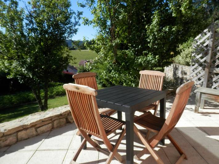 Gîte pour 4 personnes, avec jardin et terrasse