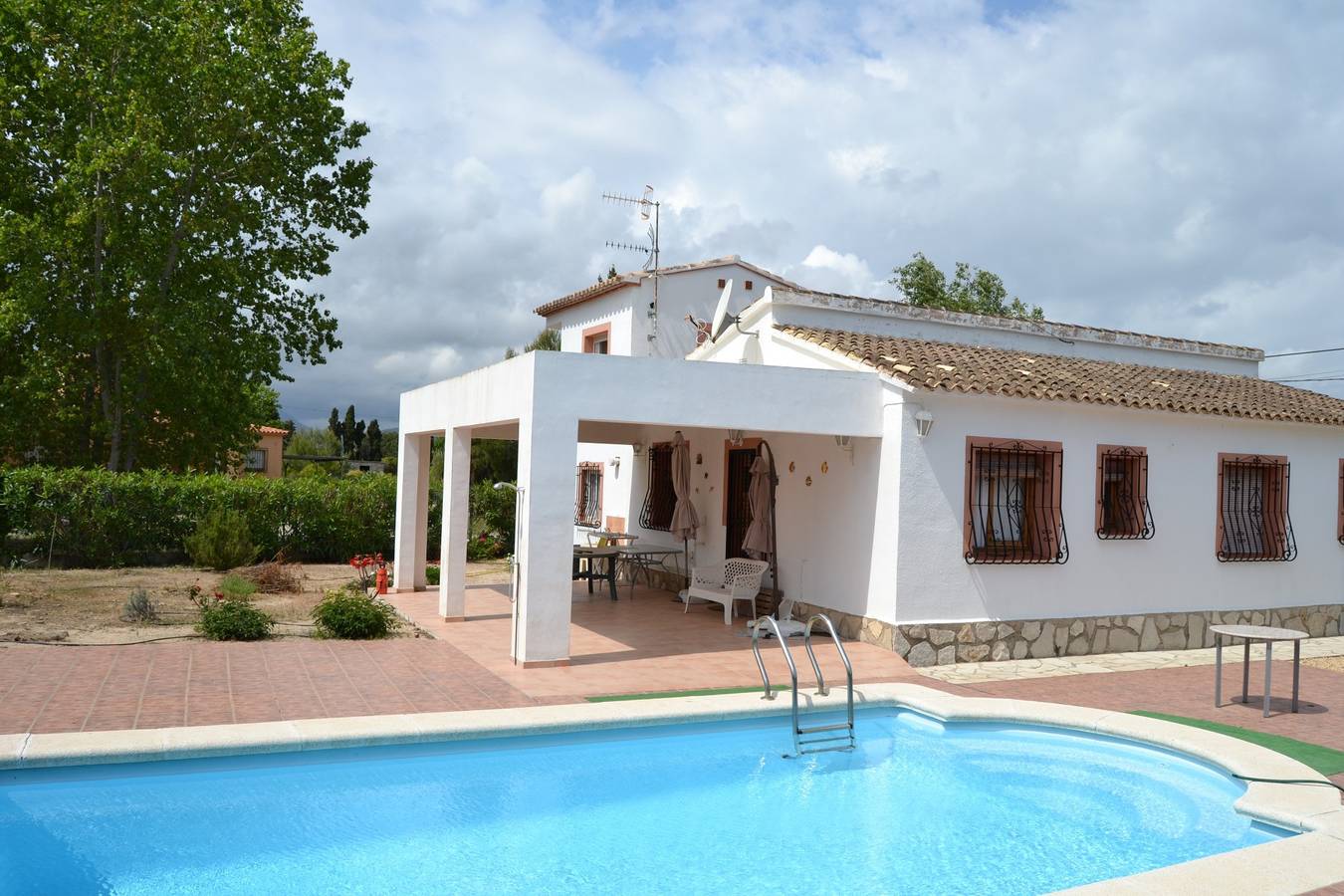 Ferienhaus für 6 Personen mit Terrasse in Oliva, Costa Blanca