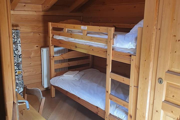 Chalet pour 10 personnes, avec jardin et balcon à Cordon - 4