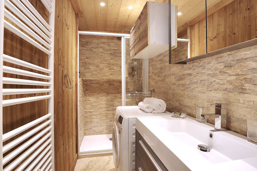 Apartamento entero, Ubicación central, renovado, ideal para familia, cerca de telesillas in Saint-Bon-Tarentaise, Les Trois Vallées
