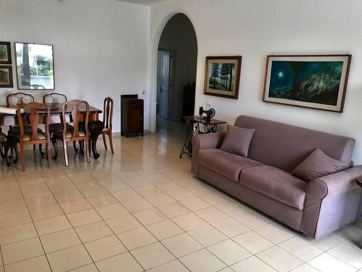 Location de vacances pour 11 personnes, avec jardin à Taranto - 4