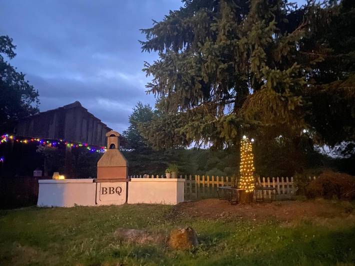 Tente pour 4 personnes, avec piscine ainsi que jardin et vue dans Haute-Vienne - 2