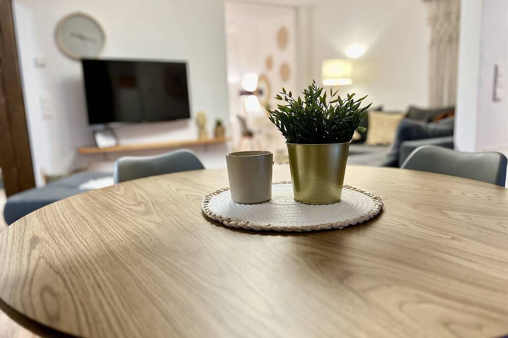 Ganze Wohnung, Modernes Apartment mit Charme in Kehl, Mittlerer Schwarzwald