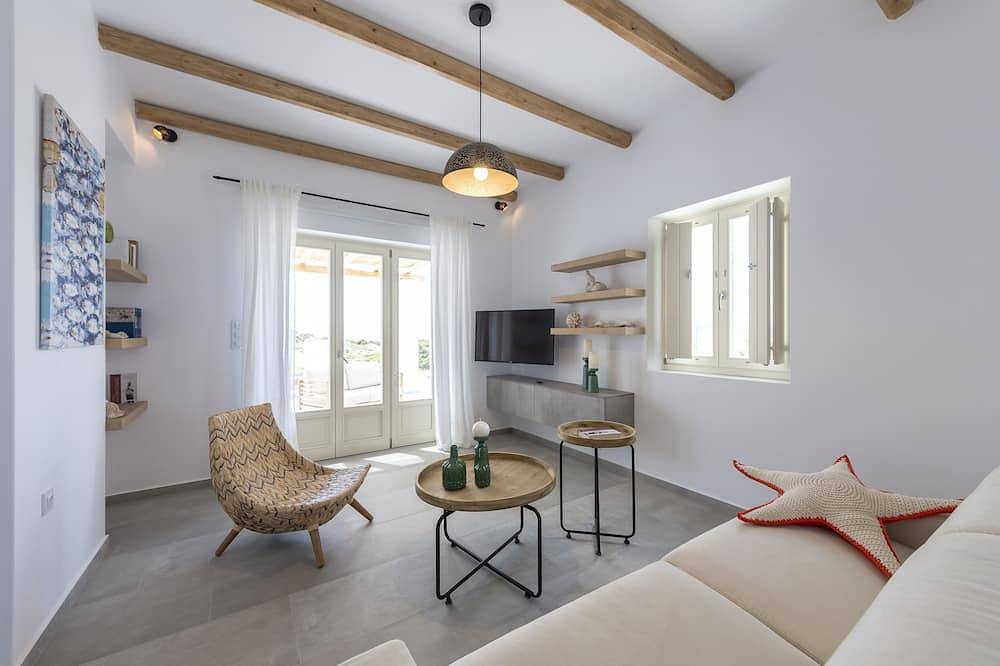 Milos Zen Suites in Gournado-Fylakopi