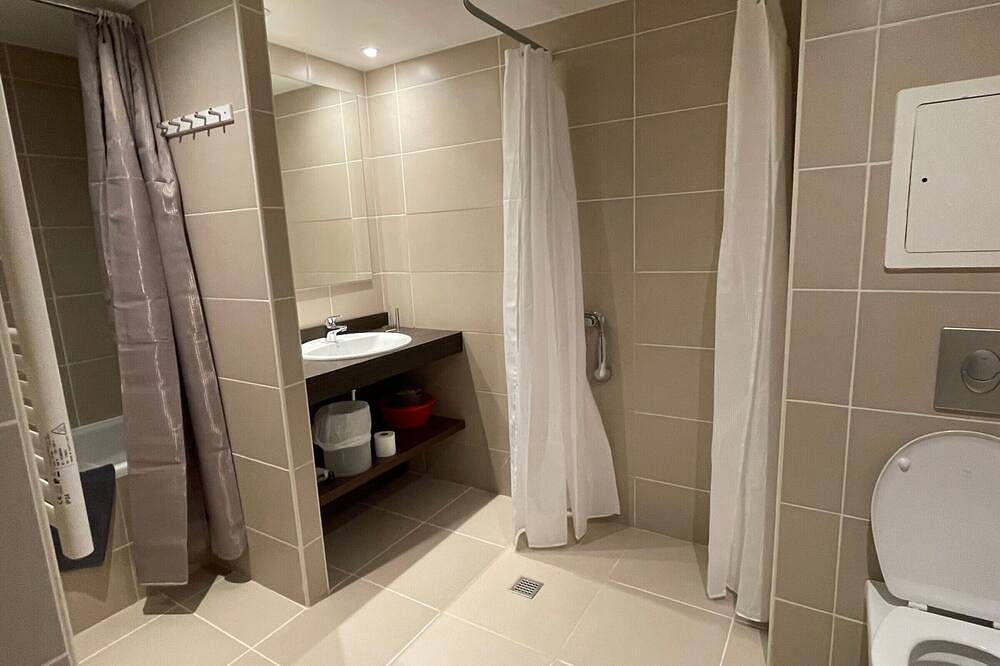 Ganze Wohnung, Studio 6 Pers, Pool, Haustiere erlaubt, Gourette in Gourette, Eaux-Bonnes