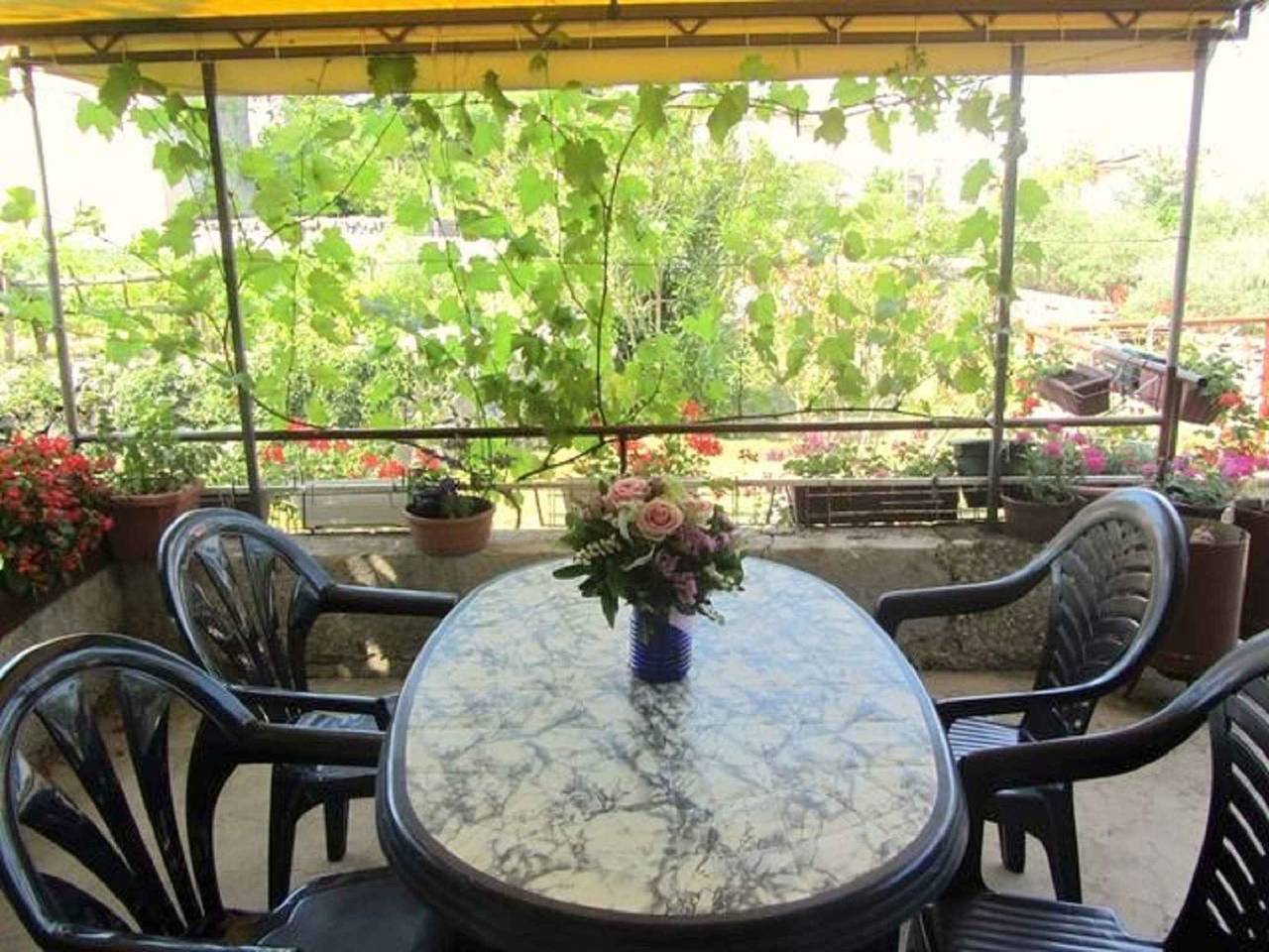 Ganze Ferienwohnung, Ferienwohnung mit Terrasse und Klimaanlage in Malinska-Dubašnica, Krk