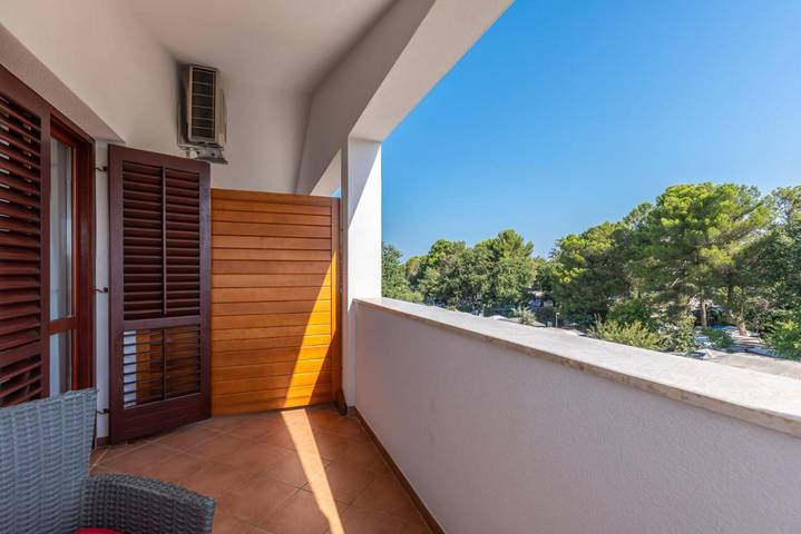 Ferienwohnung für 2 Personen, mit Terrasse in Funtana - 4
