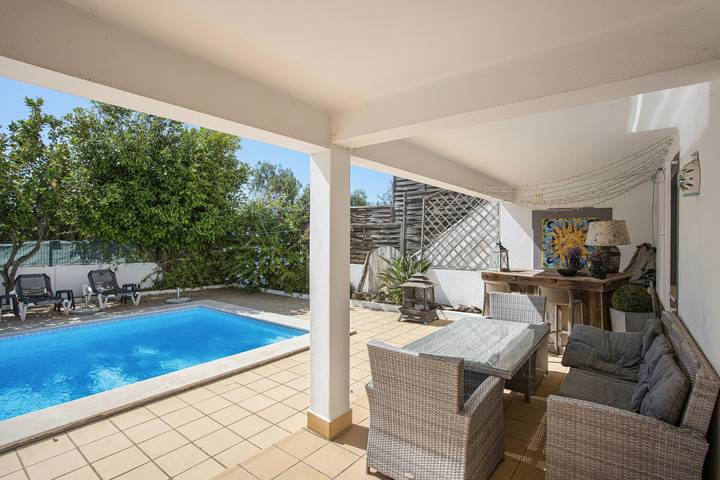 Villa für 10 Personen, mit Garten in Ferragudo - 3