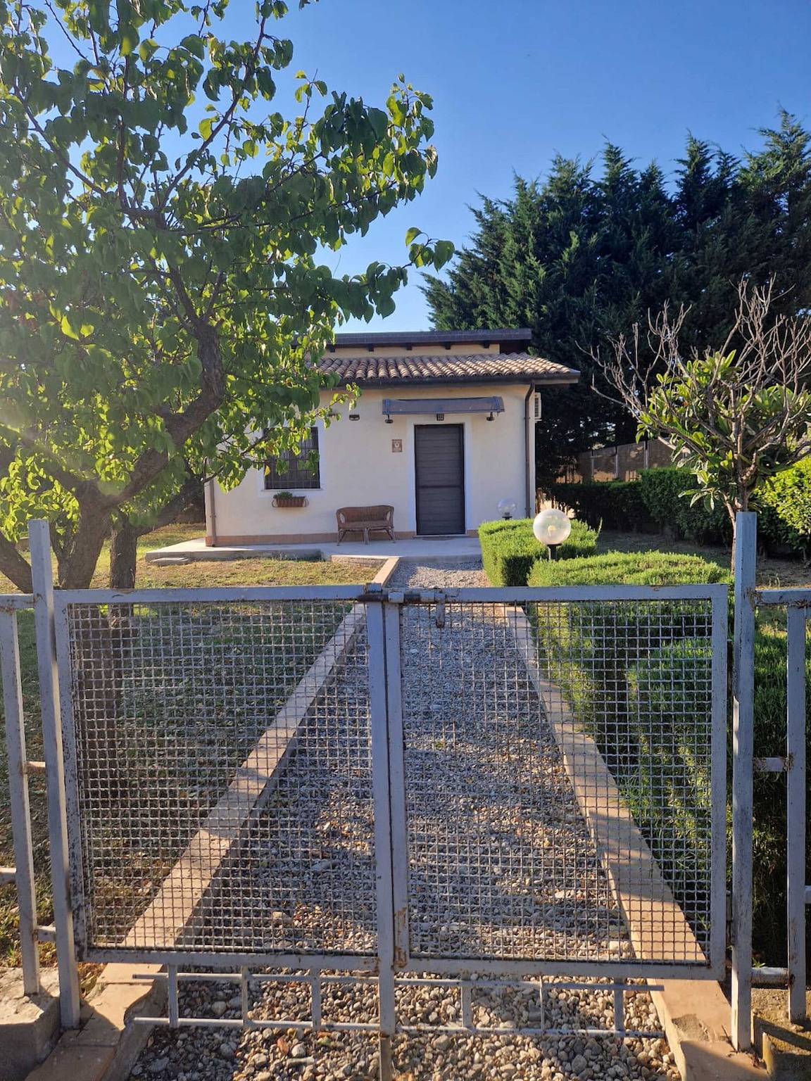 Zimmer 'La Bascula' mit privatem Garten, Wlan und Klimaanlage in Crotone, Crotone Provinz