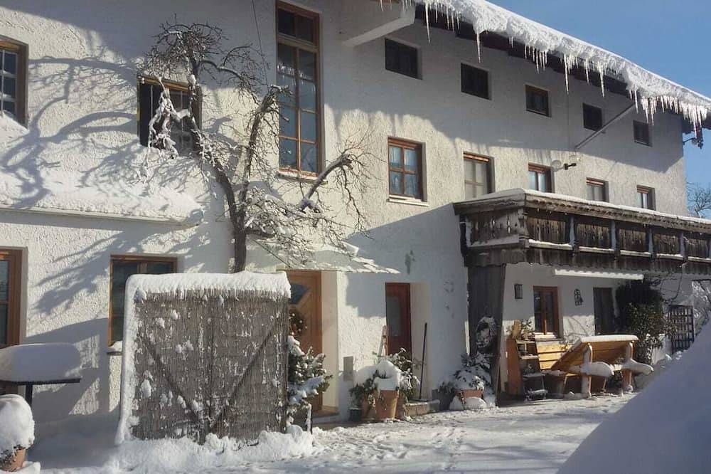 Ganze Wohnung, Ferienwohnung Abendrot, 35 qm Erdgeschoss, 1 separates Schlafzimmer in Höslwang, Chiemsee