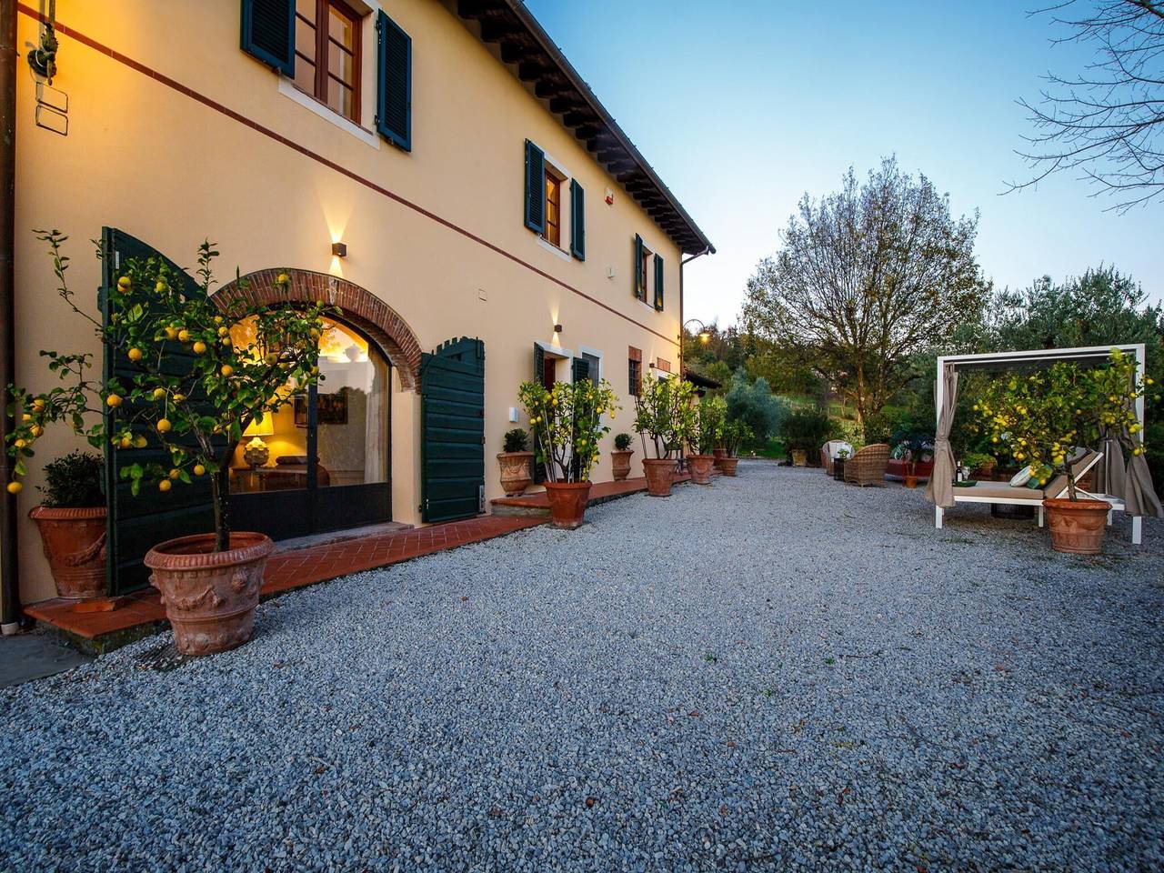 Agriturismo voor 10 Personen in Lucca, Colline Lucchesi
