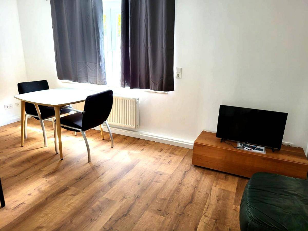 Ganze Wohnung, Three-Bedroom Apartment in Französisch Buchholz Berlin, Berlin