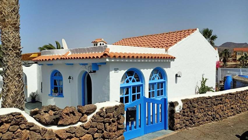 Location de vacances pour 4 personnes, avec vue et jardin à La Pared - 4