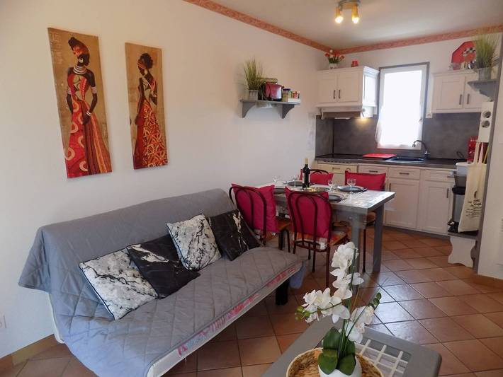 Gîte pour 4 personnes, avec terrasse dans Plage de Nauzan - 2