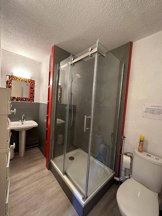 Gîte pour 8 personnes, avec vue et jardin, adapté aux familles à Bellefontaine (Jura) - 4