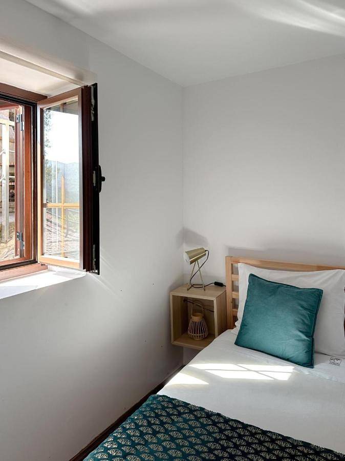 Location de vacances pour 10 personnes, avec jardin ainsi que vue et piscine dans Soajo - 3