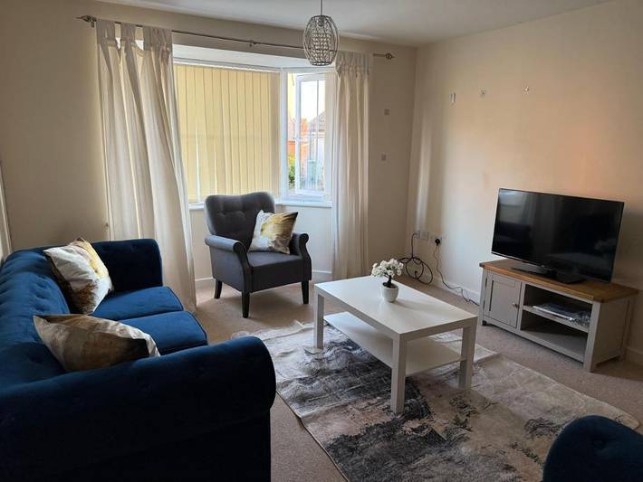 Location de vacances pour 15 personnes, avec jardin à Corby