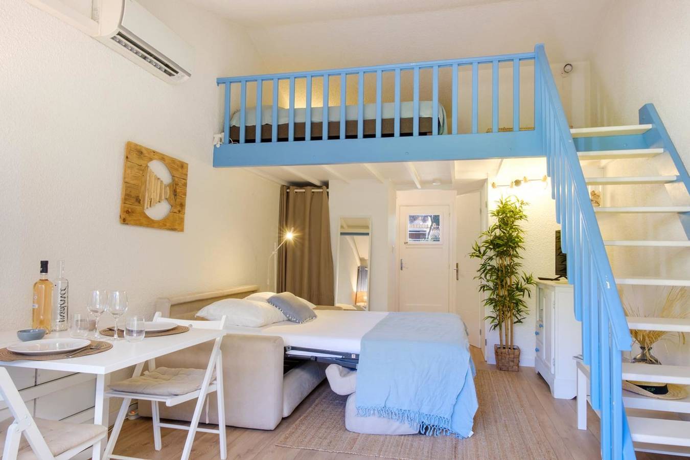 Studio entier, Studio lumineux à 100 m de la plage aux Issambres in Les Issambres, Roquebrune-sur-Argens
